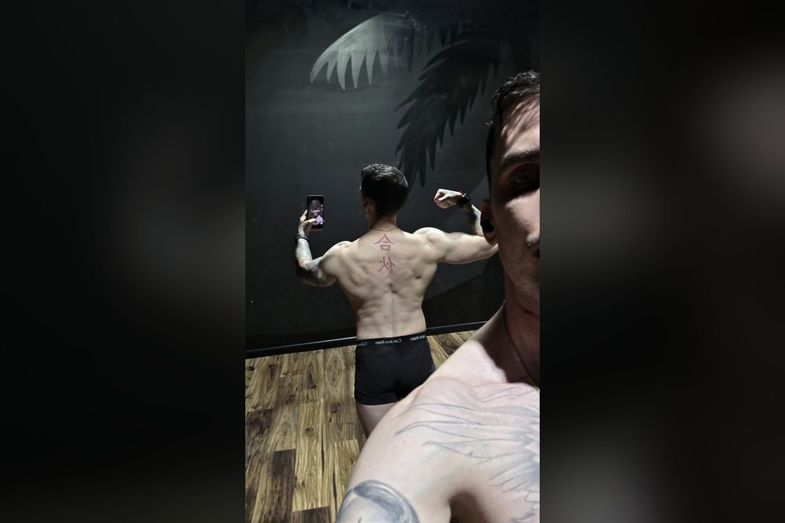 Coach’s back and torso development — the posterior chain the hinge pattern builds